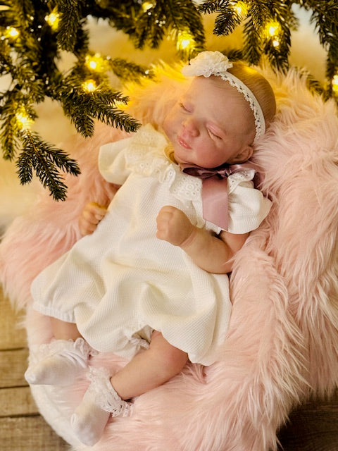 Reborn Baby Girl - 4.2 lbs |Ready to Go Home